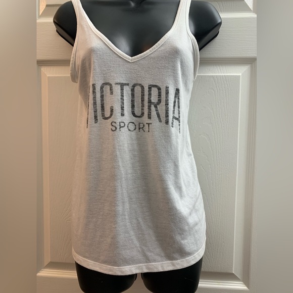 Victoria’s secrets sport white crisscross detail xs xs euc - Picture 1 of 3